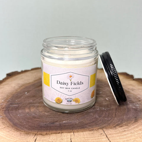 Daisy Fields Candle
